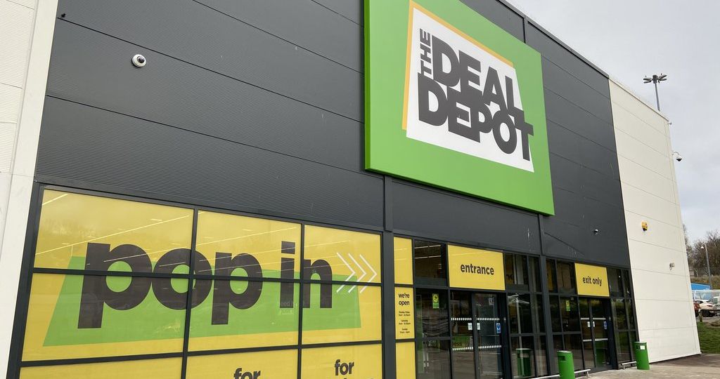 When does Asda restock shelves and when is the best time to visit
