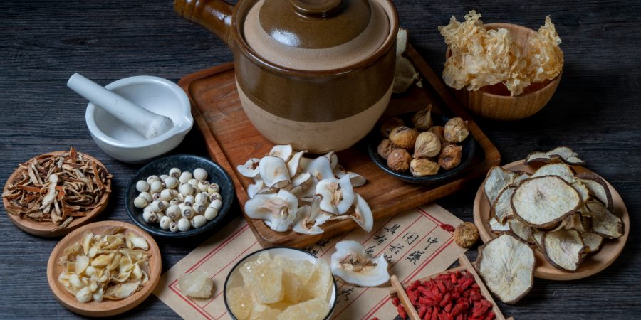 Picture showcasing foods and ingredients used in traditional Chinese medicine (TCM)